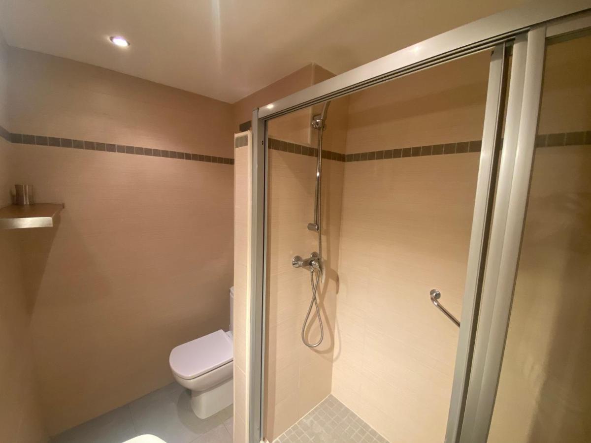 Albamar Frontline Beach Apartment 3 Bedrooms Fuengirola Eksteriør bilde